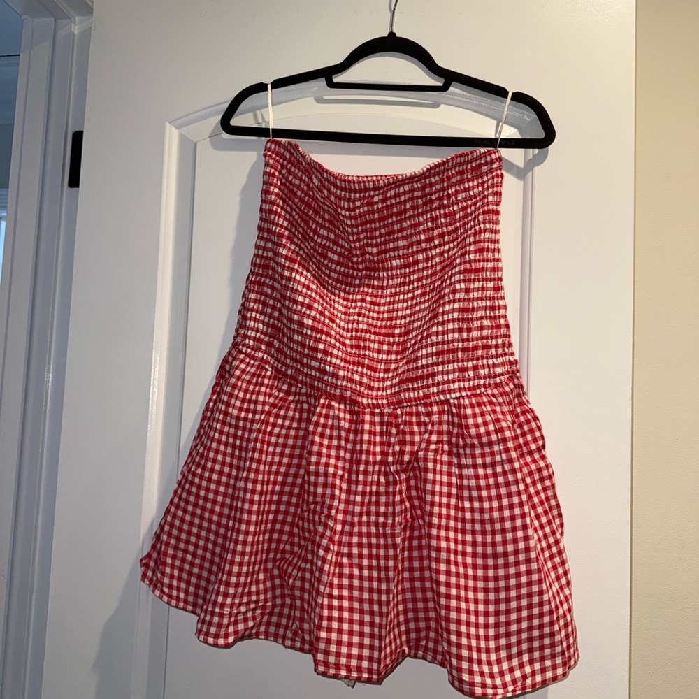 Hollister Red and White Gingham Dress Skort